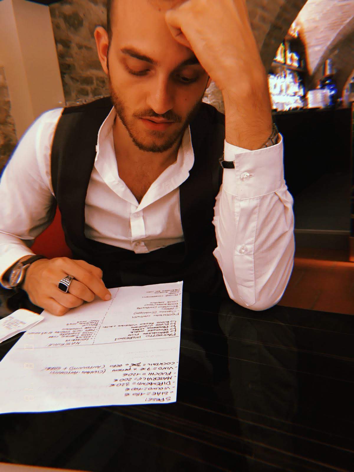Riccardo Merelli al lavoro nei primi anni di gestione del Vittoriano.